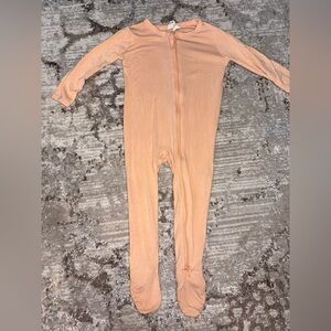Kyte BABY Papaya zip footie
